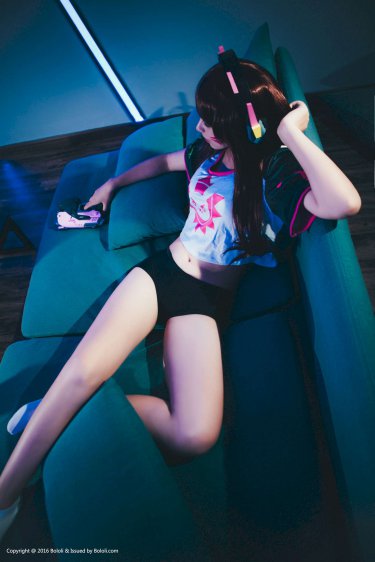 《黑夜传说3:狼族再起》
